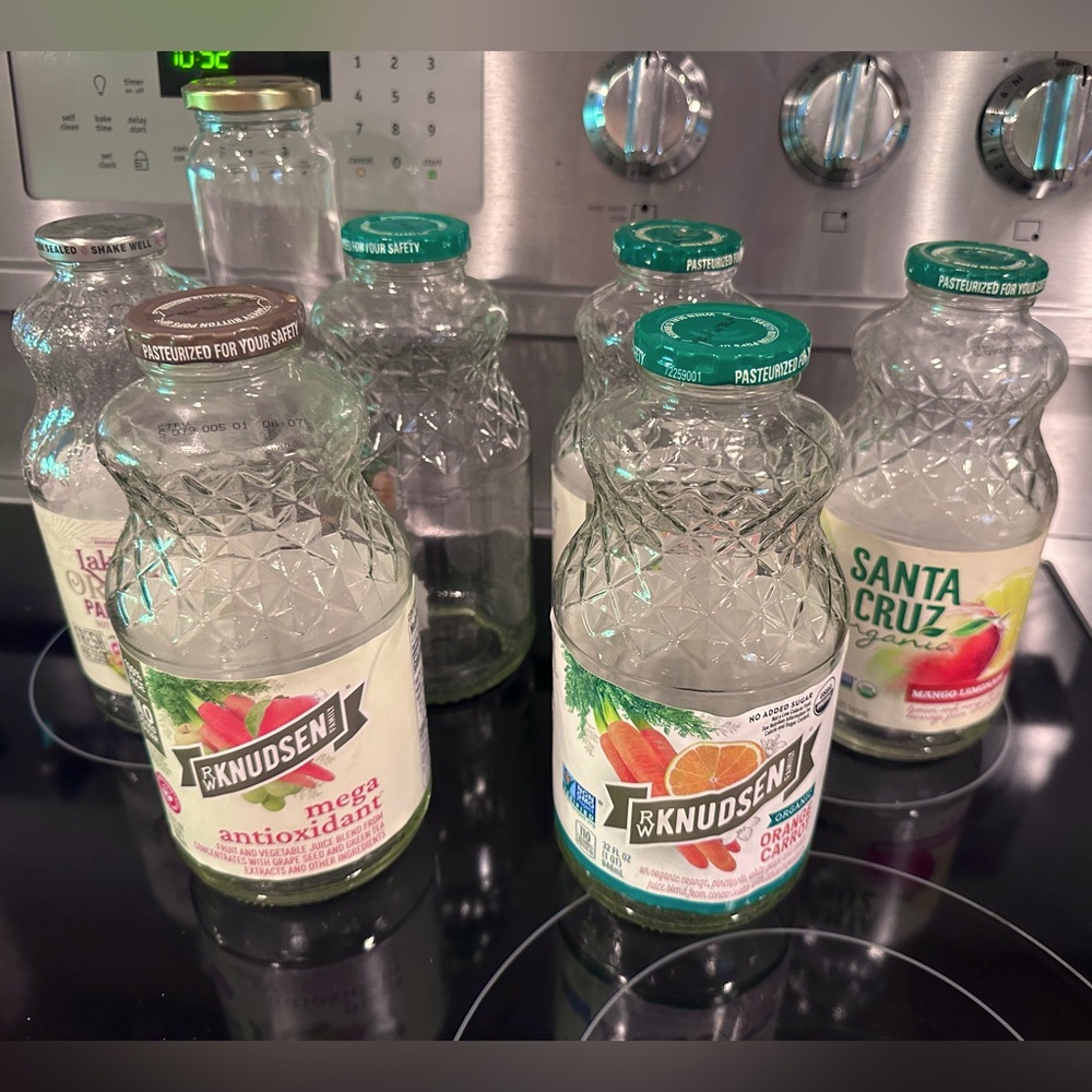 Lot Of 7 Clear Glass Bottles First R Reuse / Recycle 32oz / 950ml